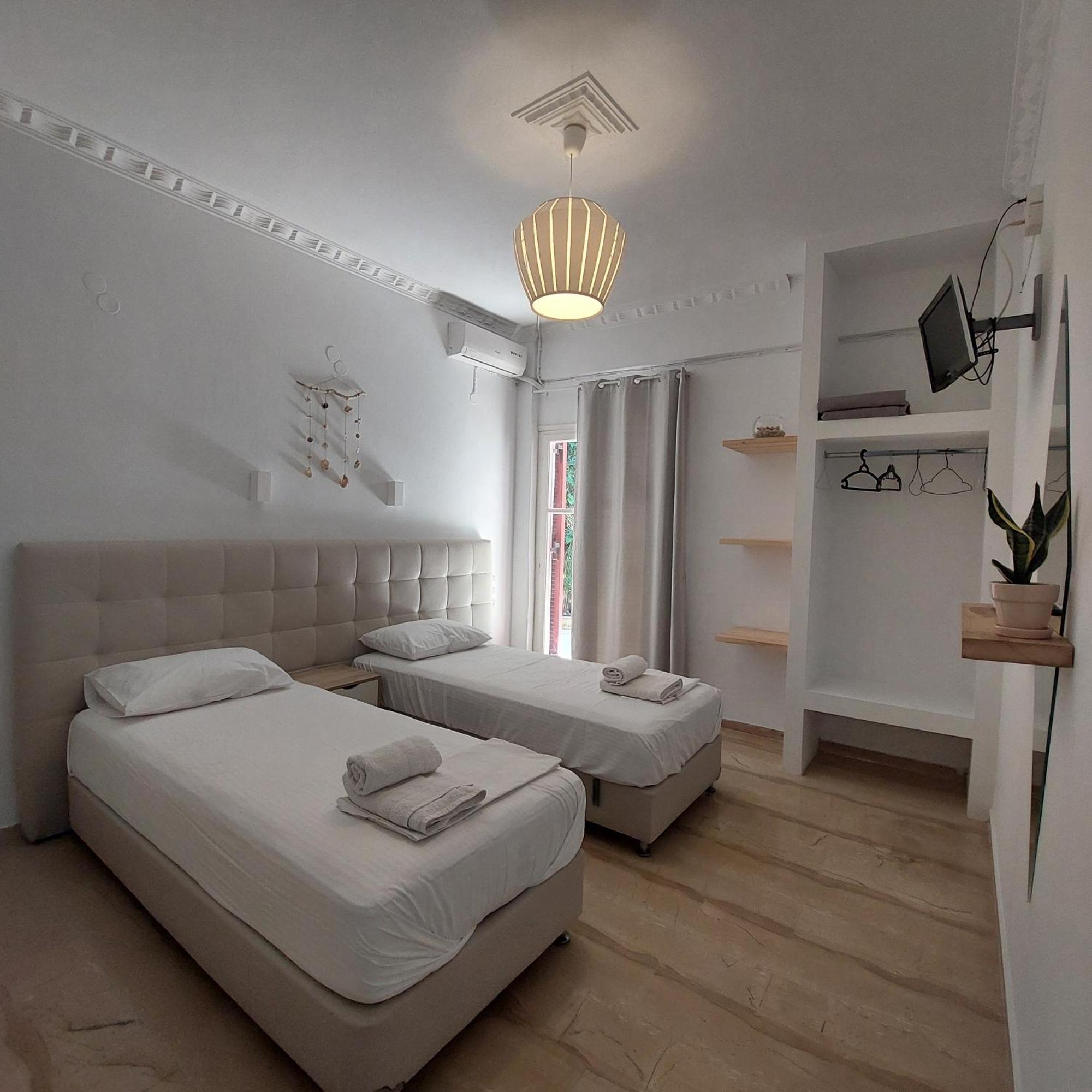 Delfini Bay Retreat Apartment Vasiliki Exterior photo